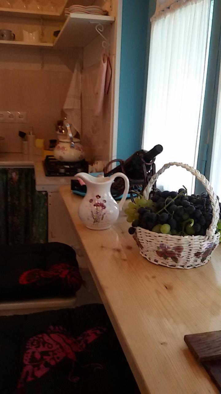 Nino'S House Apartment Tsinandali ภายนอก รูปภาพ